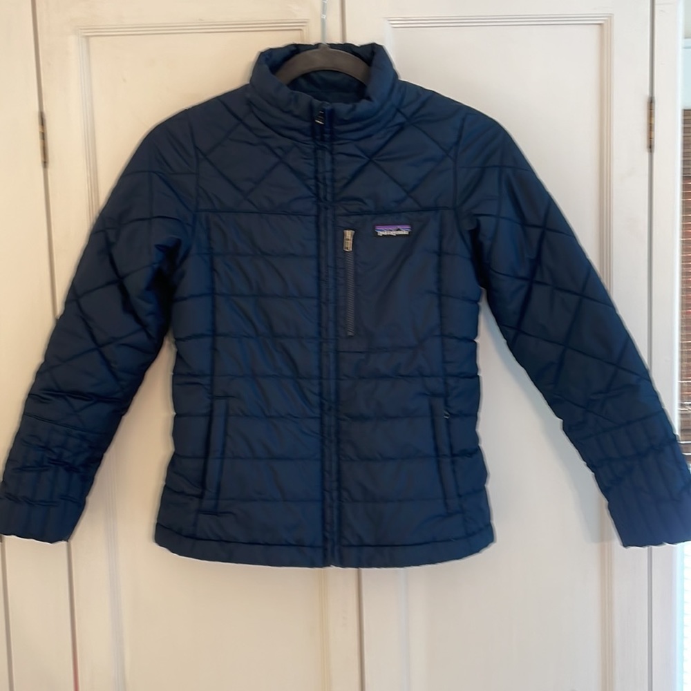 Like New! Patagonia Girls Radalie Puffer Insulated Jacket Size L / 12 Navy Blue